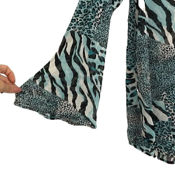 Slinky Brand ladies Blue leopard silky top button down Bell Sleeve Sheer SZ S - Picture 4 of 6